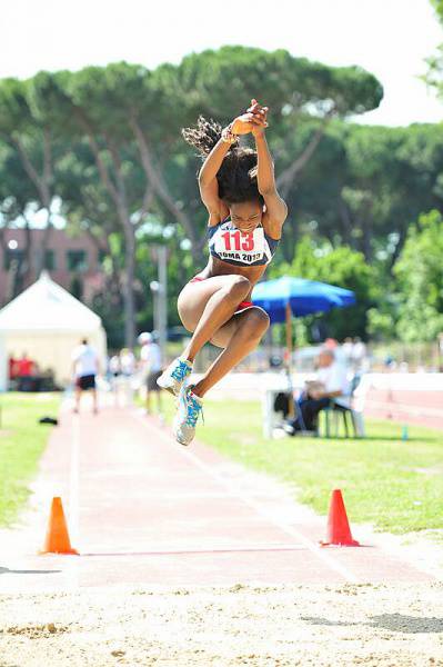 Leila Kone si impone nel lungo del XXVI Trofeo Ceresini