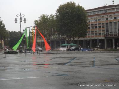 Sport in Piazza si arrende al maltempo (foto)