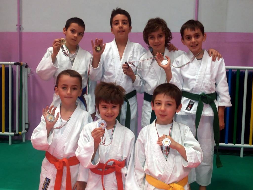 Ad Alba giornata intensa e ricca di soddisfazioni per i judoka della Polisportiva Cr Asti