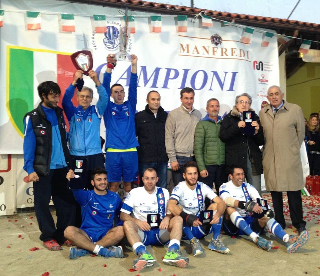 Pallapugno: la Canalese campione della serie A Trofeo Cantine Manfredi