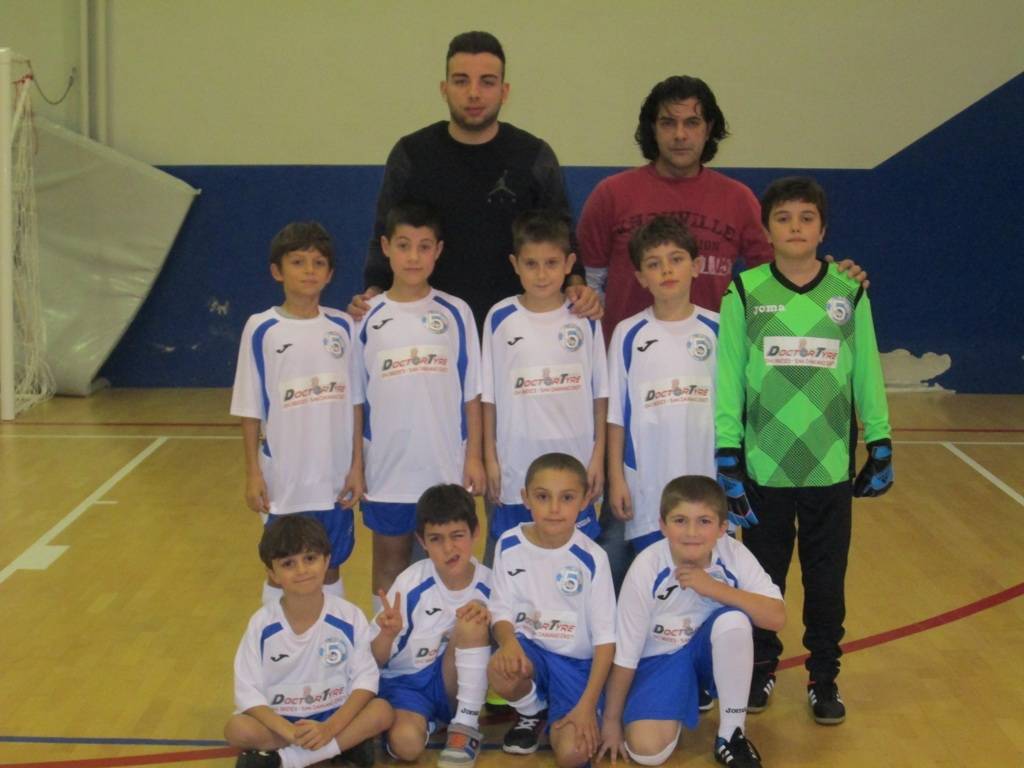 Sconfitta con onore per la Libertas Antignano nel debutto del campionato Csi di calcio a 5 Under 10