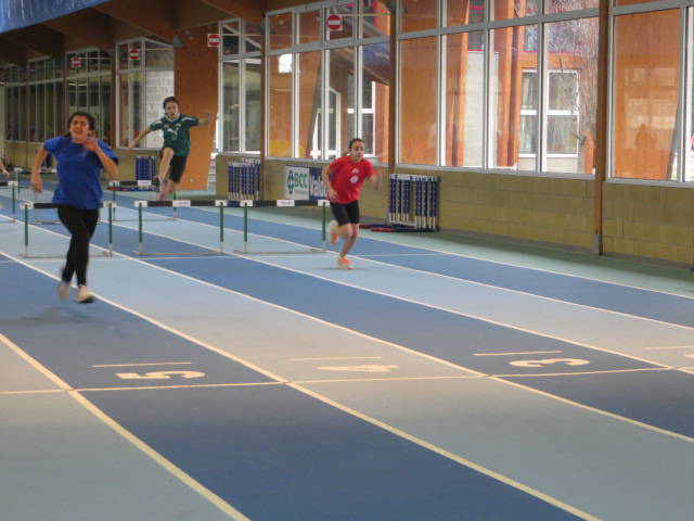 Bene i giovani dell'Atletica Castell'Alfero nel meeting indoor di Aosta