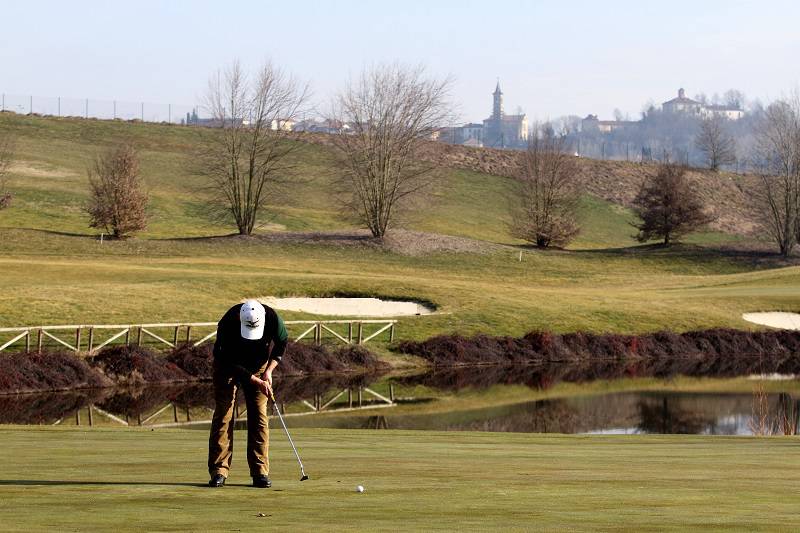 Golf: grande apertura di stagione al Feudo d’Asti con la ''What’s Golf''