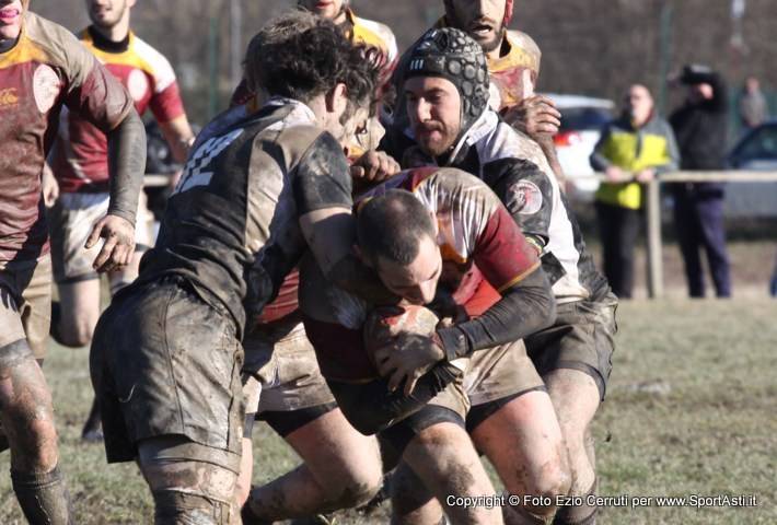 L’Asti Rugby travolge il Rivoli e recupera un punto sulla capolista Novara