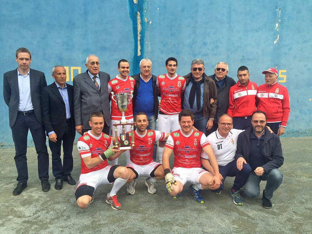 Pallapugno: l’Albese vince la Supercoppa, battuta la Canalese