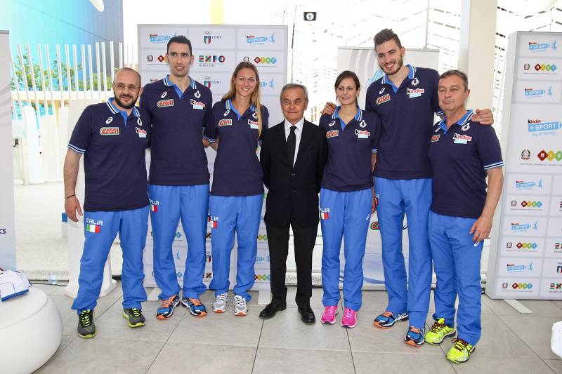 All'Expo 2015 anche Matteo Piano con le Nazionali Azzurre di Volley per firmare il manifesto ''Joy of Moving''