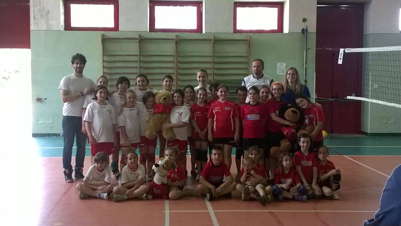 Conclusi i campionati Uisp la Pallavolo Mezzaluna si prepara per il torneo di Minivolley casalingo