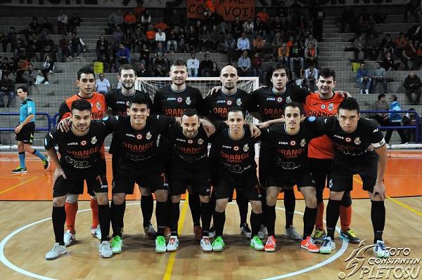 L’Orange Futsal cerca i tre punti in casa con la Lazio per accorciare la classifica