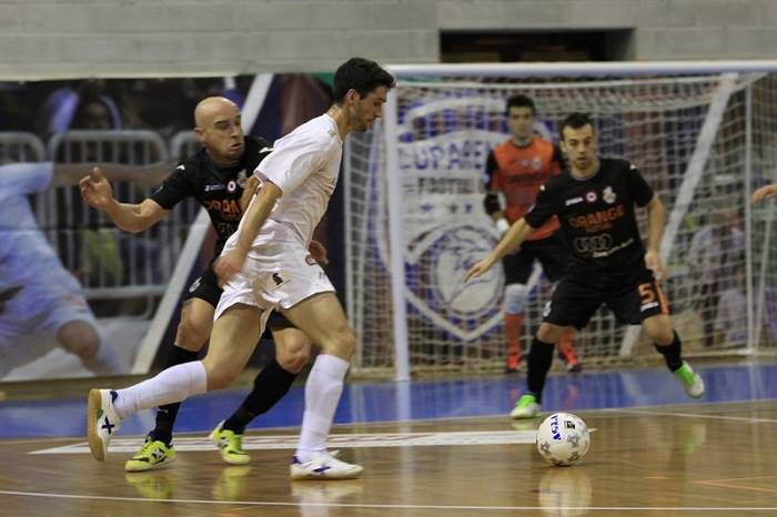 L’Orange Futsal si tiene in forma giocando un’amichevole contro la Luparense