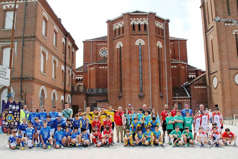 A Priocca grande successo per la 10a edizione di ”Un pugno alla sete” (foto)