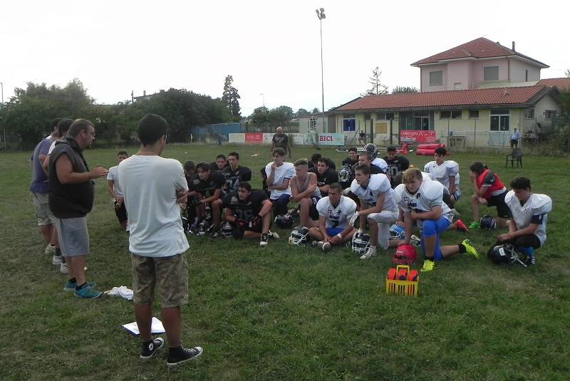 Football Americano: ultimo camp di preparazione al campionato per il team Under 16 degli Alfieri Asti