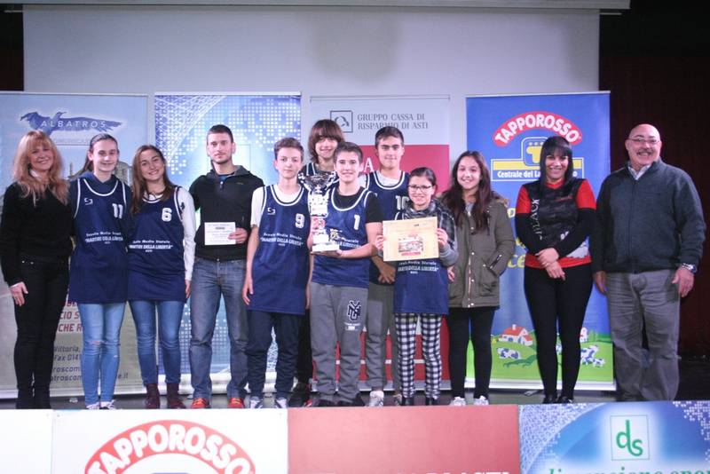 La Scuola Media Martiri di Asti si aggiudica il 22° Torneo di Bowling (foto)