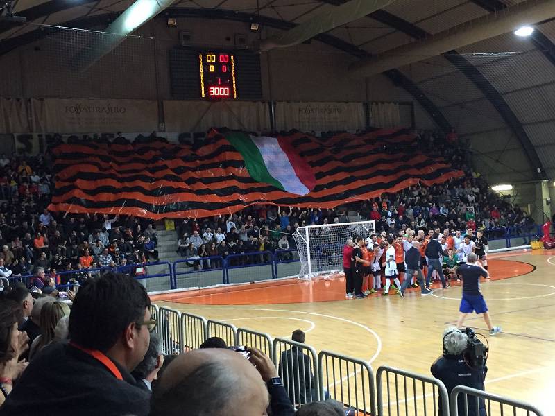 L'Orange Futsal ringrazia la gente di Asti per la sua generosità, raccolti oltre 5300 euro