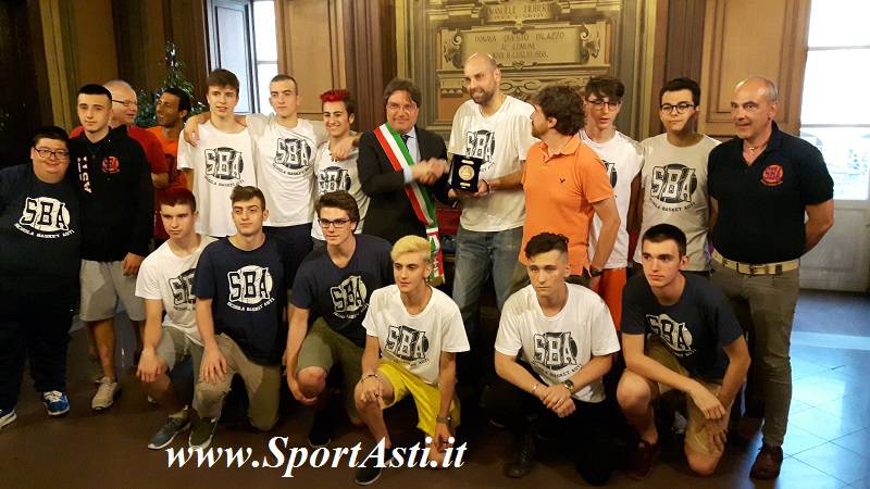 Consegnato il Sigillo della Città di Asti all'Under 16 Elite della Sba campione regionale