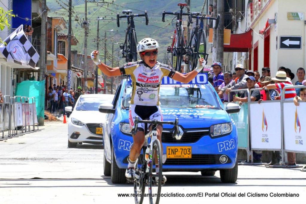 Alla Vuelta a Colombia tappa e maglia per la Servetto Giusta Alurecycling con Ana Cristina Sanabria Sanchez