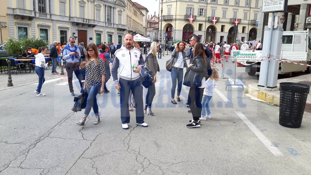 La carica delle 100 associazioni di Sport in Piazza anima il centro di Asti (foto)