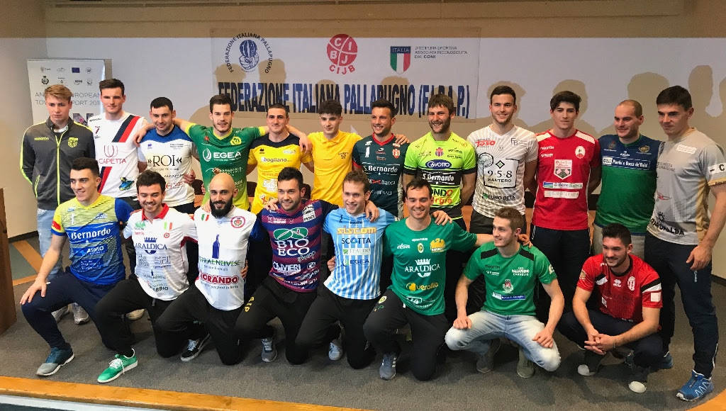 Pallapugno: presentati ad Alba i campionati di Serie A Trofeo Araldica e Serie B