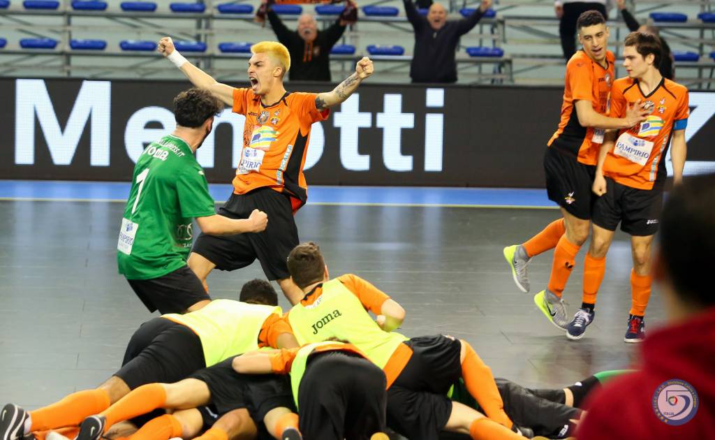 Capolavoro dell’Under 19 dell’Orange Futsal: batte il Kaos e vola in finale di Coppa Italia