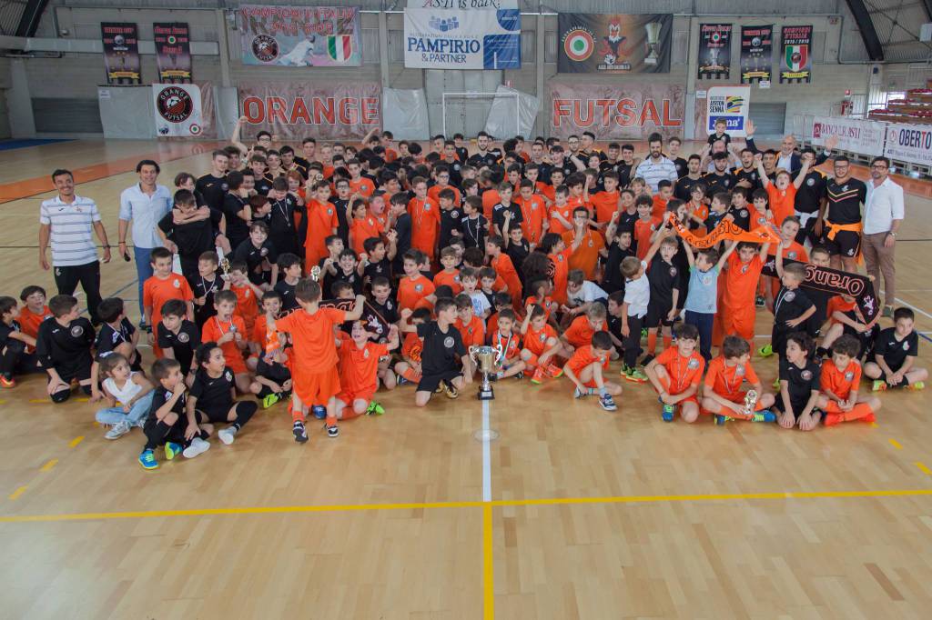 Con la grande festa si chiude una stagione da incorniciare per l’Orange Futsal
