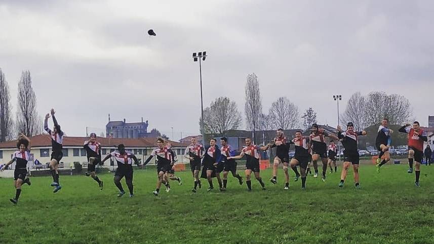 under 18 monferrato rugby esulta
