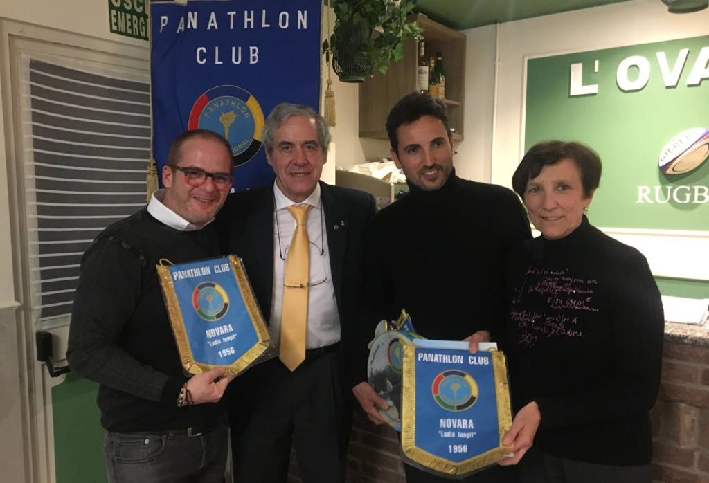 Il tamburello piemontese protagonista della serata del Panathlon Club di Novara