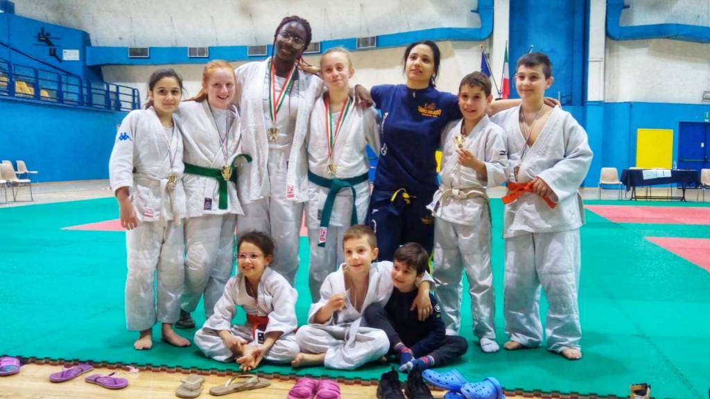 Gli Amici del Judo Piemonte fanno il pieno di medaglie nella finale del Trofeo Panda