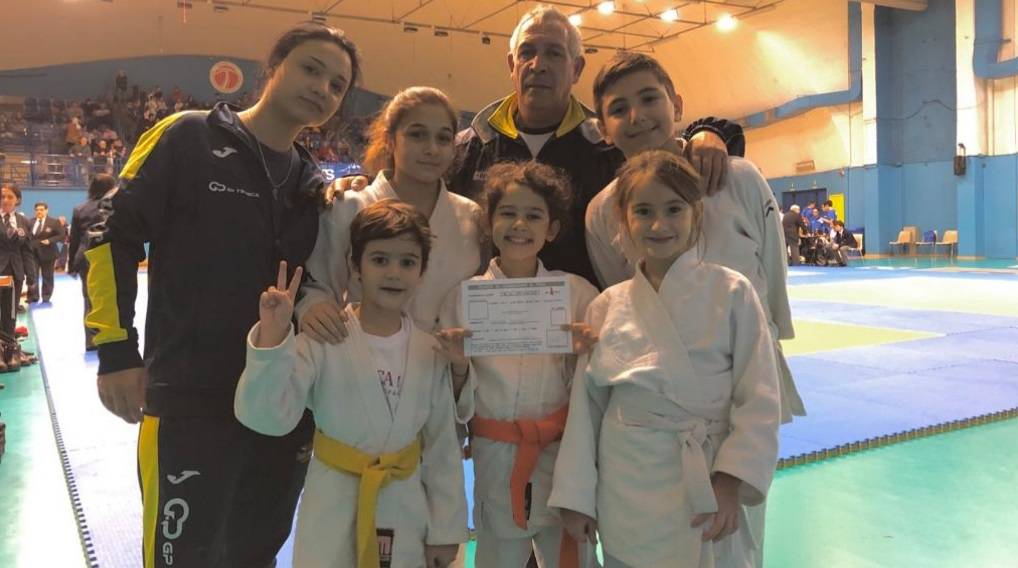 Cinque medaglie per gli Amici del Judo Piemonte alla gara AICS di Torino