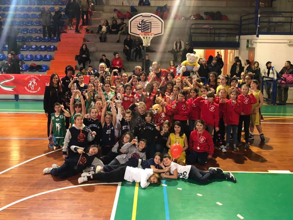 Le Gazzelle e gli Aquilotti della Scuola Basket Asti grandi protagonisti al Torneo della Befana di Aosta