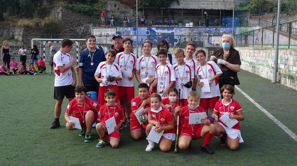 La Moncalvese Hockey protagonista con tre formazioni giovanili al torneo ligure “Un amico con la pipa”