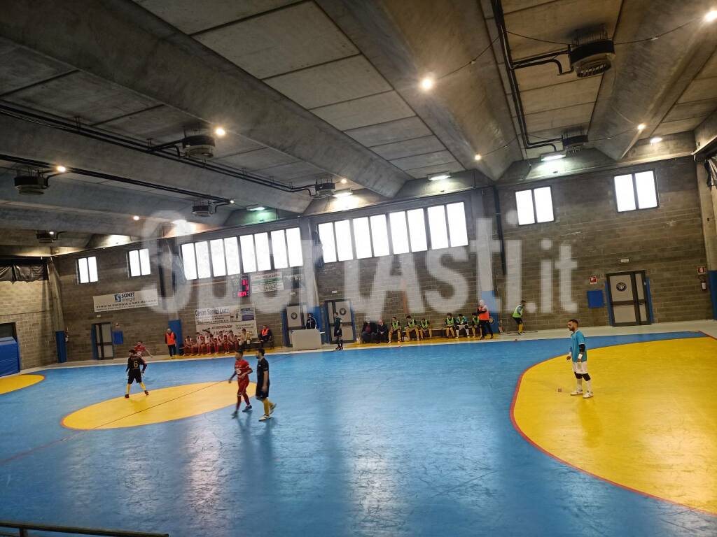 Serie B futsal: finisce in parità il derby tra Avis Isola e Futsal Fucsia Nizza, vince agevolmente l’Orange Futsal