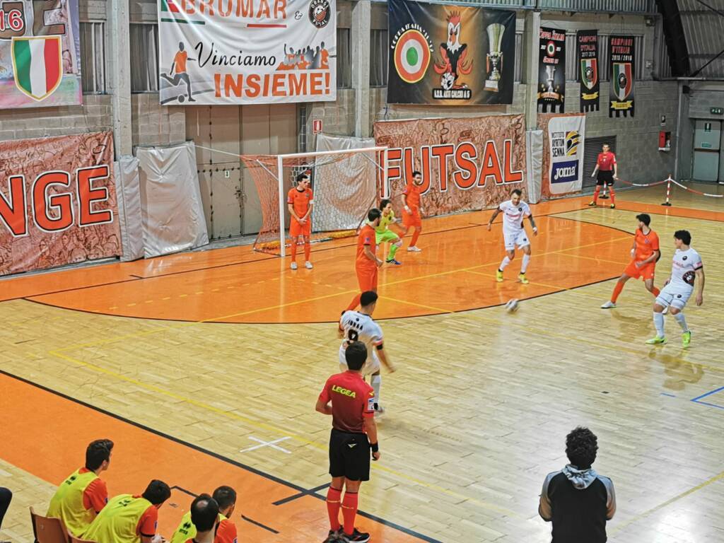 L’Orange Futsal si conferma rullo compressore in casa: ottava vittoria consecutiva, battuto anche il Leon