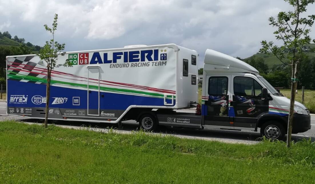 I piloti del Moto club Alfieri di nuovo in pista per i Regionali di Cerrina Monferrato