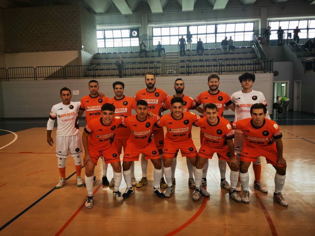 L’Orange Futsal tiene testa alla capolista Olimpia Verona per un tempo e mezzo, poi si arrende nel finale