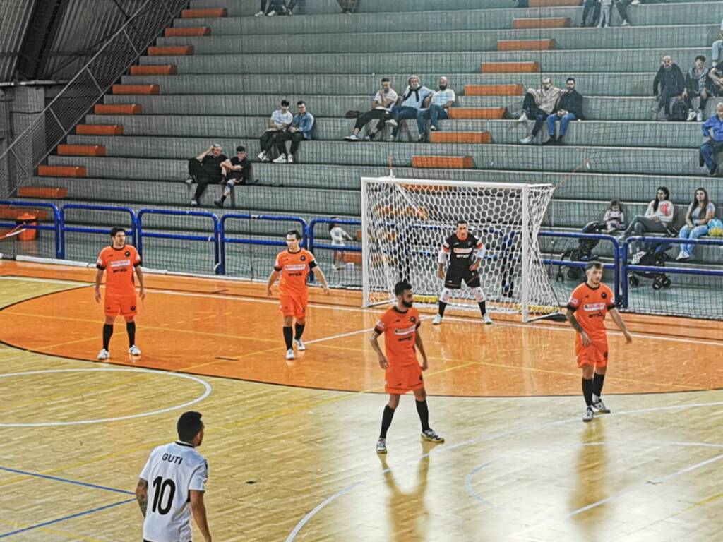 Spettacolare pareggio per l’Orange Futsal nella sfida casalinga contro il Leonardo