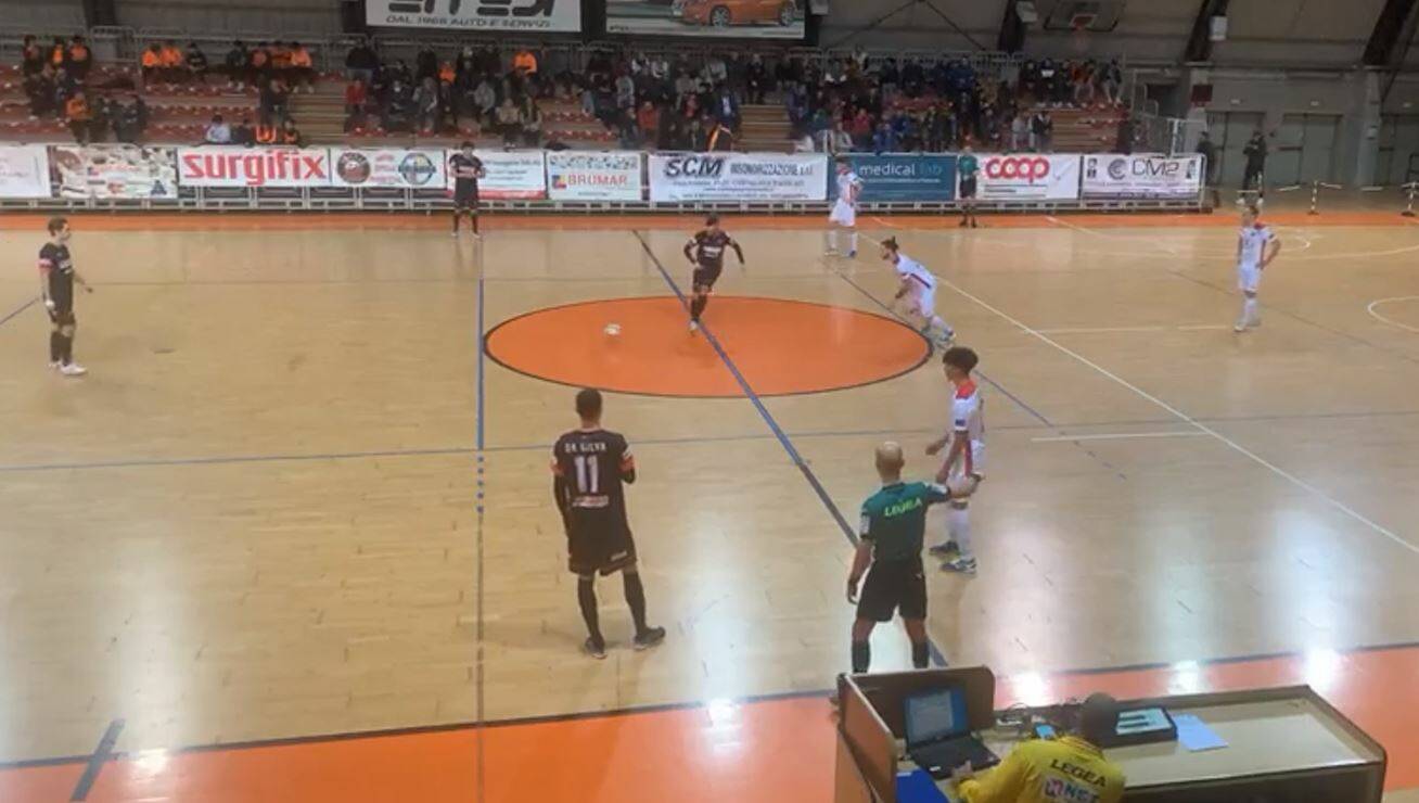 Contro il Pordenone sconfitta casalinga immeritata e con molto recriminazioni per l’Orange Futsal