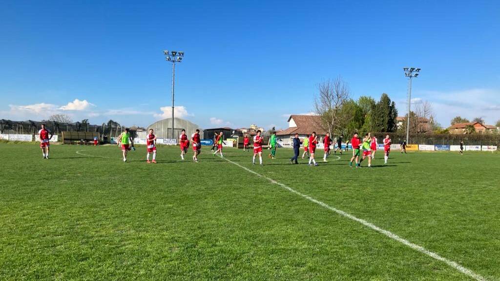 Pareggio esterno in rimonta per il Moncalvo Calcio in Seconda Categoria, sconfitta per l’Under 19