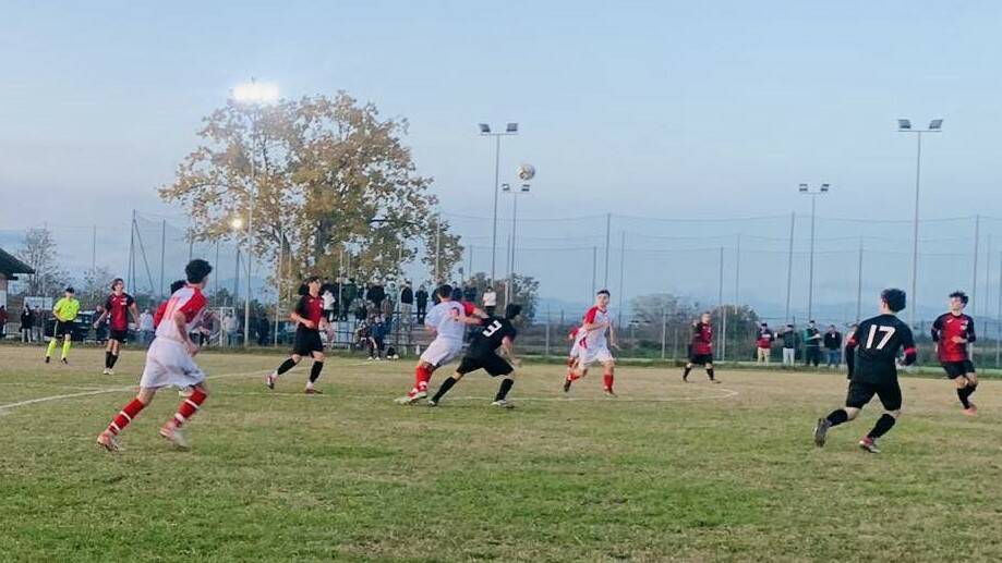 Moncalvo Calcio: sconfitta di misura in casa in Prima Categoria, l’under 19 fa suo il big match e sale al primo posto