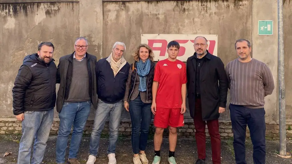 Il sindaco Rasero e la vice Morra in visita alla formazione Under 15 dell’Asti vincitrice del campionato