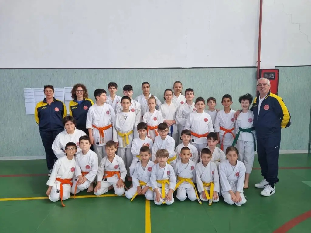 Ottimi risultati per la palestra Doyukai di San Paolo Solbrito al 1° Torneo Avis di karate