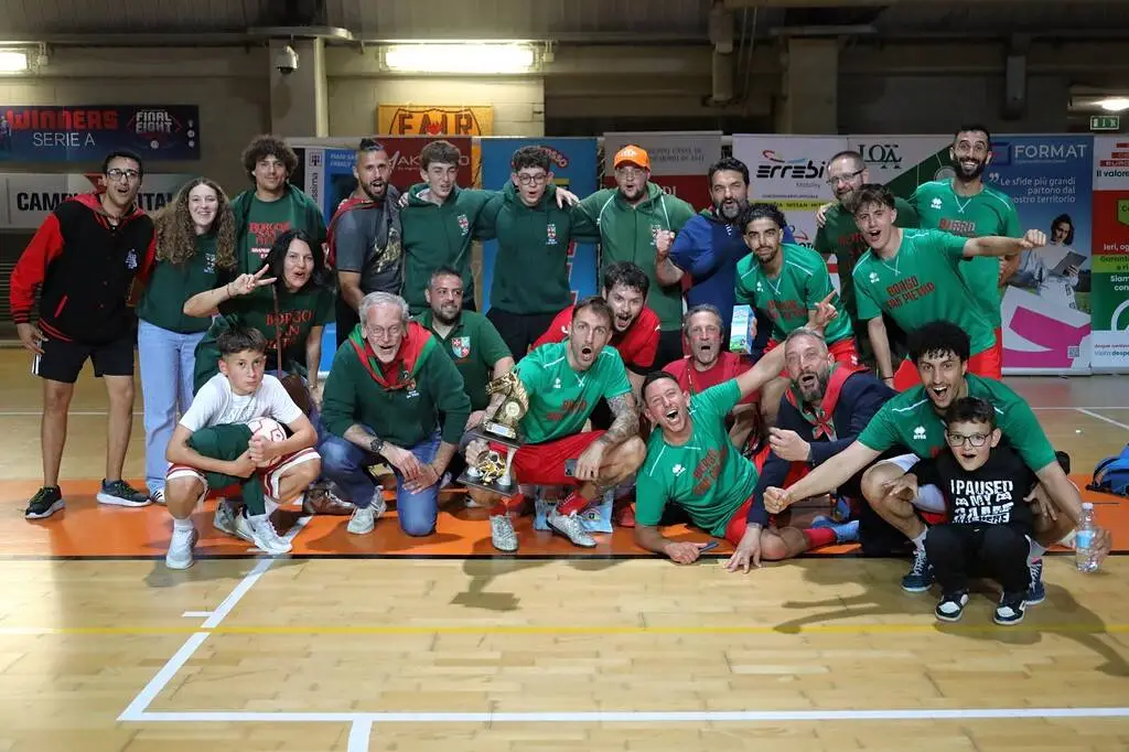 Il Comitato Palio S.Pietro vince il 34° Torneo dei Borghi di calcio a 5 Trofeo “Errebi Mobility”